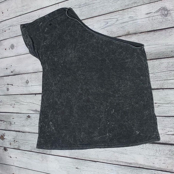 AE Soft and Sexy one shoulder tee - Picture 2 of 3